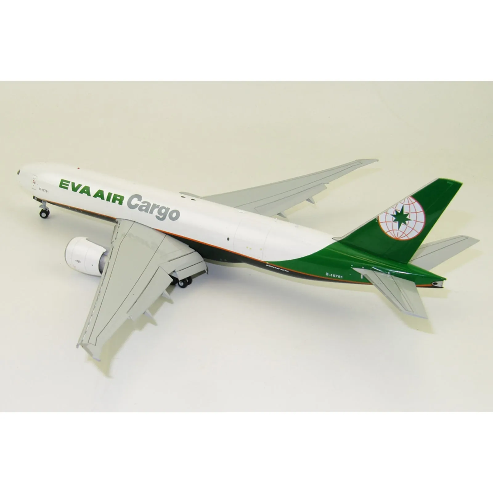 1/200 EVA Air Cargo B777F B16781 Flaps