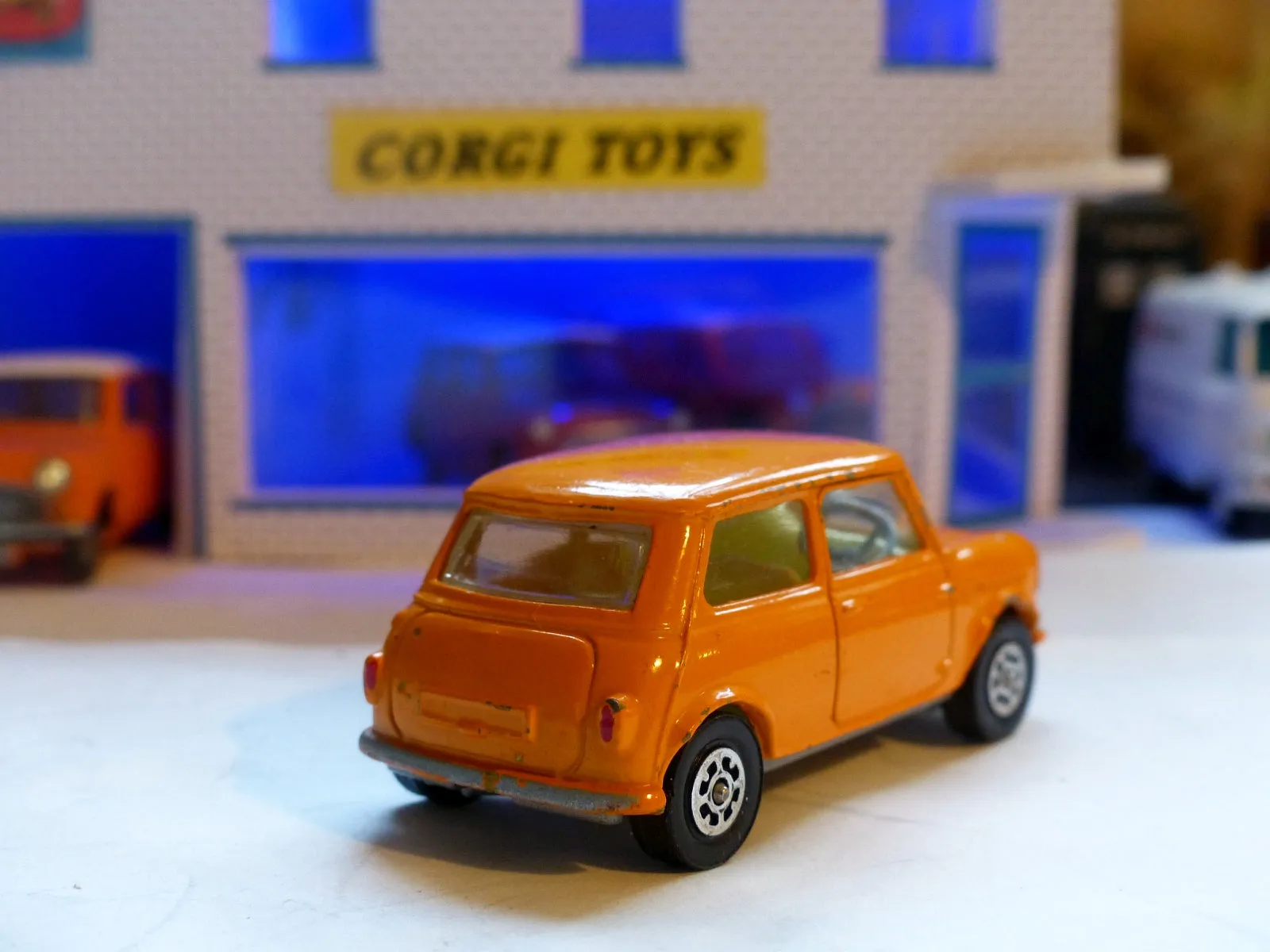 204  Morris Mini Minor