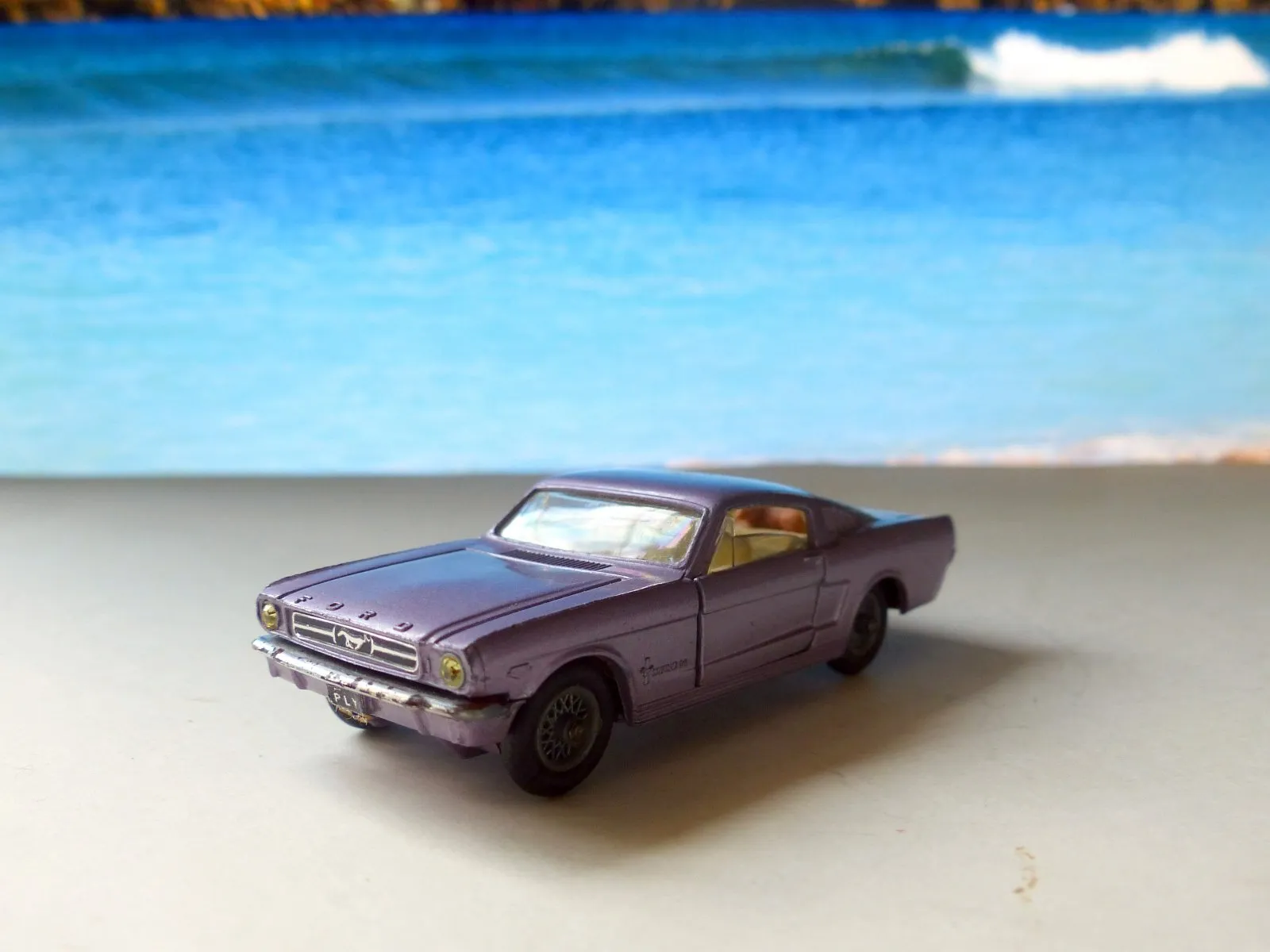 320 Ford Mustang 2 2 Fastback in lilac metallic with original box