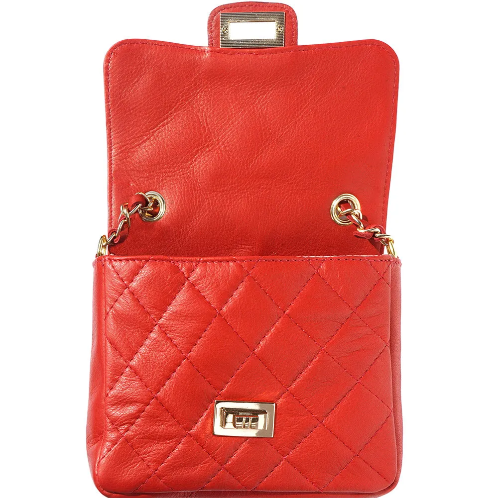 Be exclusive leather bag