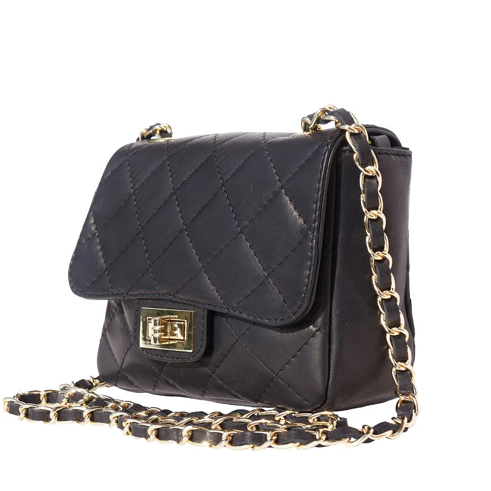 Be exclusive leather bag