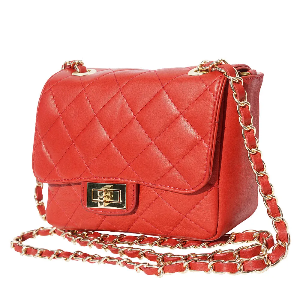 Be exclusive leather bag