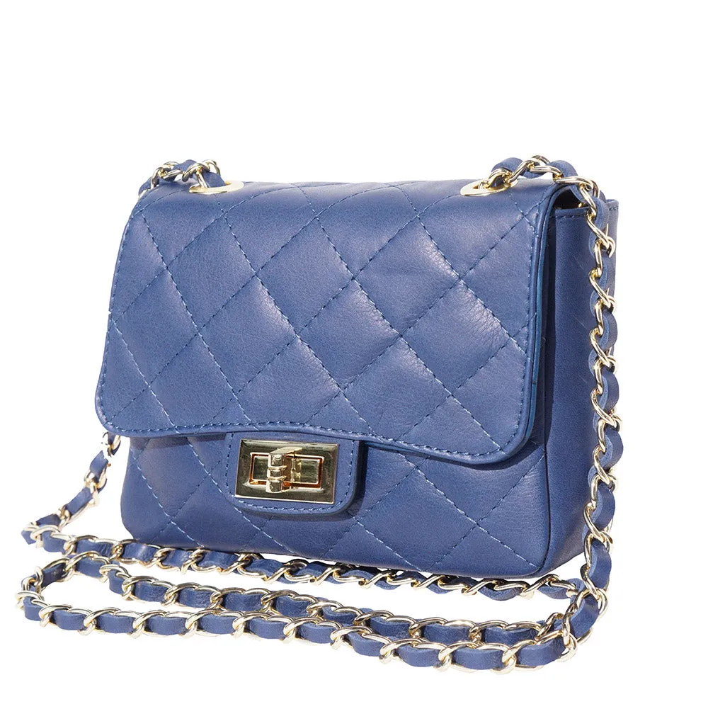 Be exclusive leather bag