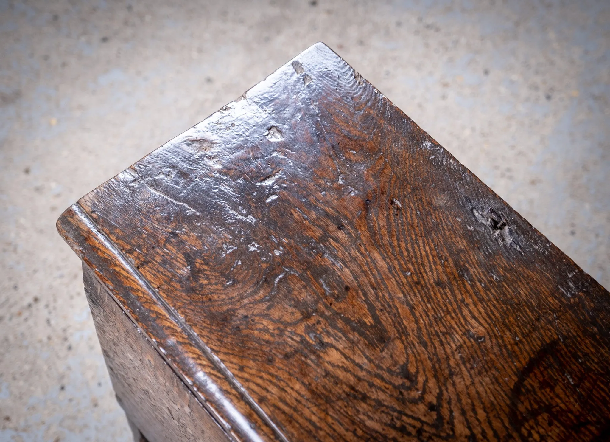 Early 17th Century Oak Six Plank Narrow Chest / Coffer