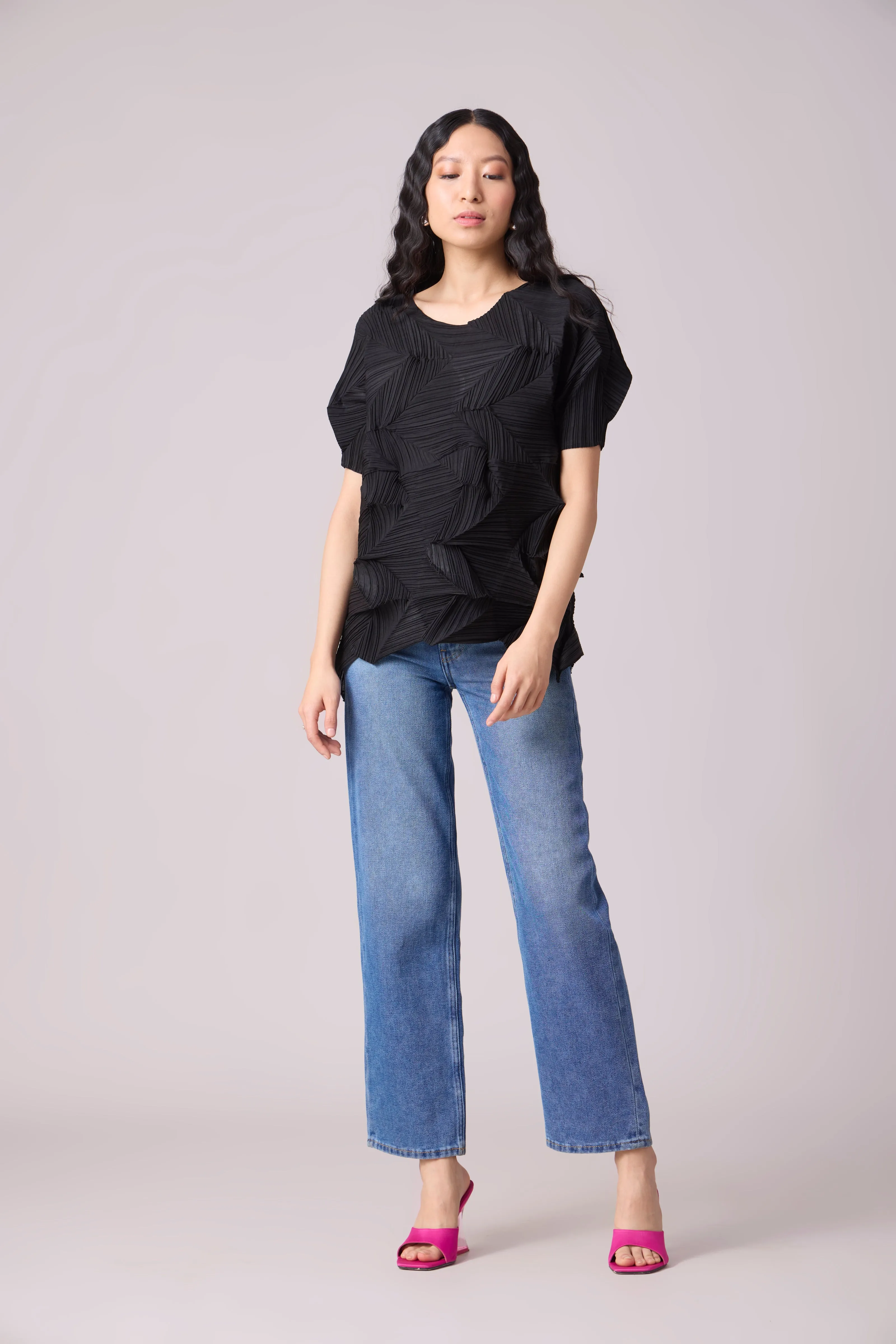 Gia 3D Pleated Top - Black