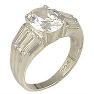 High-Polished 925 Sterling Silver Ring with AAA Grade CZ in Clear for Women Style 9B035