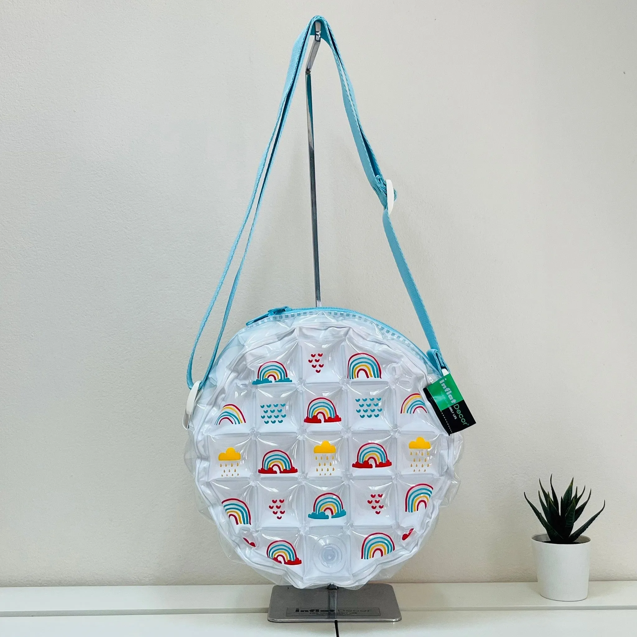 Inflatable Chic Bag - Rainbow
