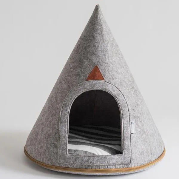 Lucy Soft Grey Dog Cave (Medium)