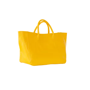 Medium Classic Leather Beck Bag