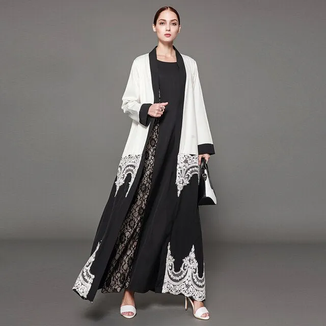 Open-Lace Monochrome Abaya