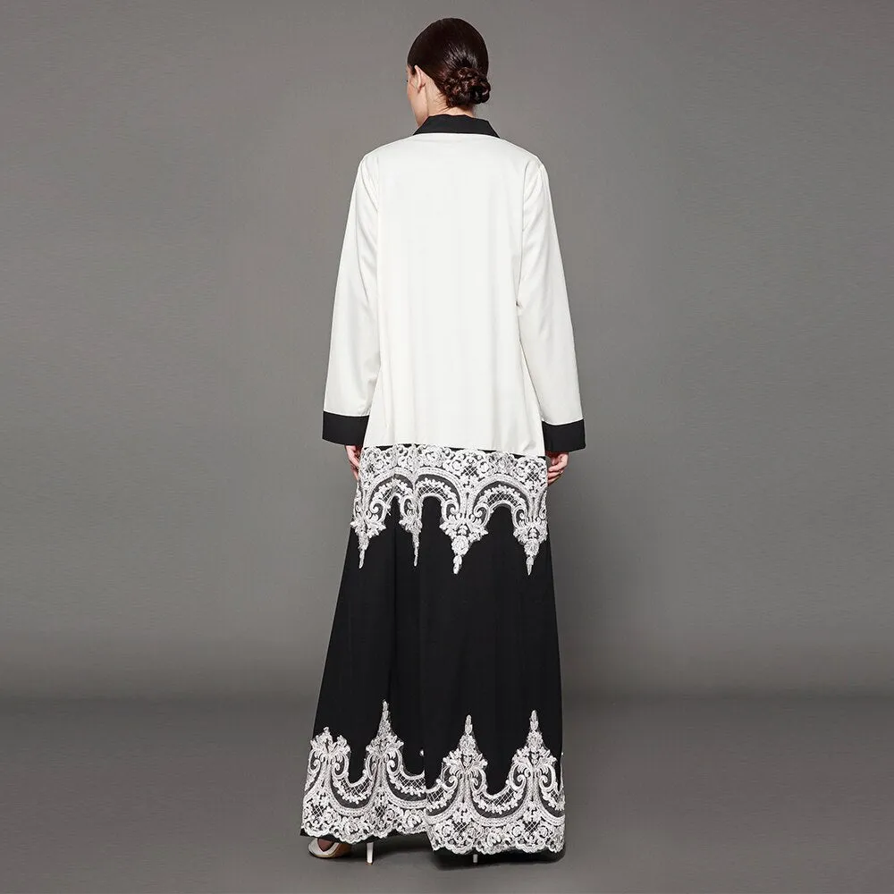 Open-Lace Monochrome Abaya