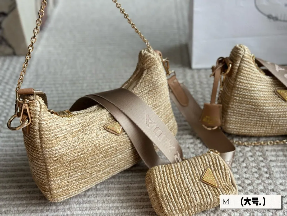 PD291 Prada Re-Edition 2005 Crochet Mini/Small Bag