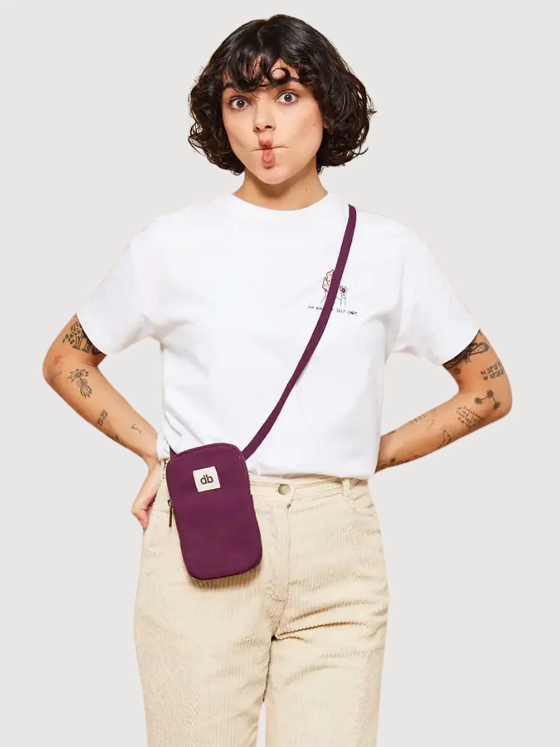 Phone Crossbody Bag Bill Dark Red in Organic Cotton | Hindbag