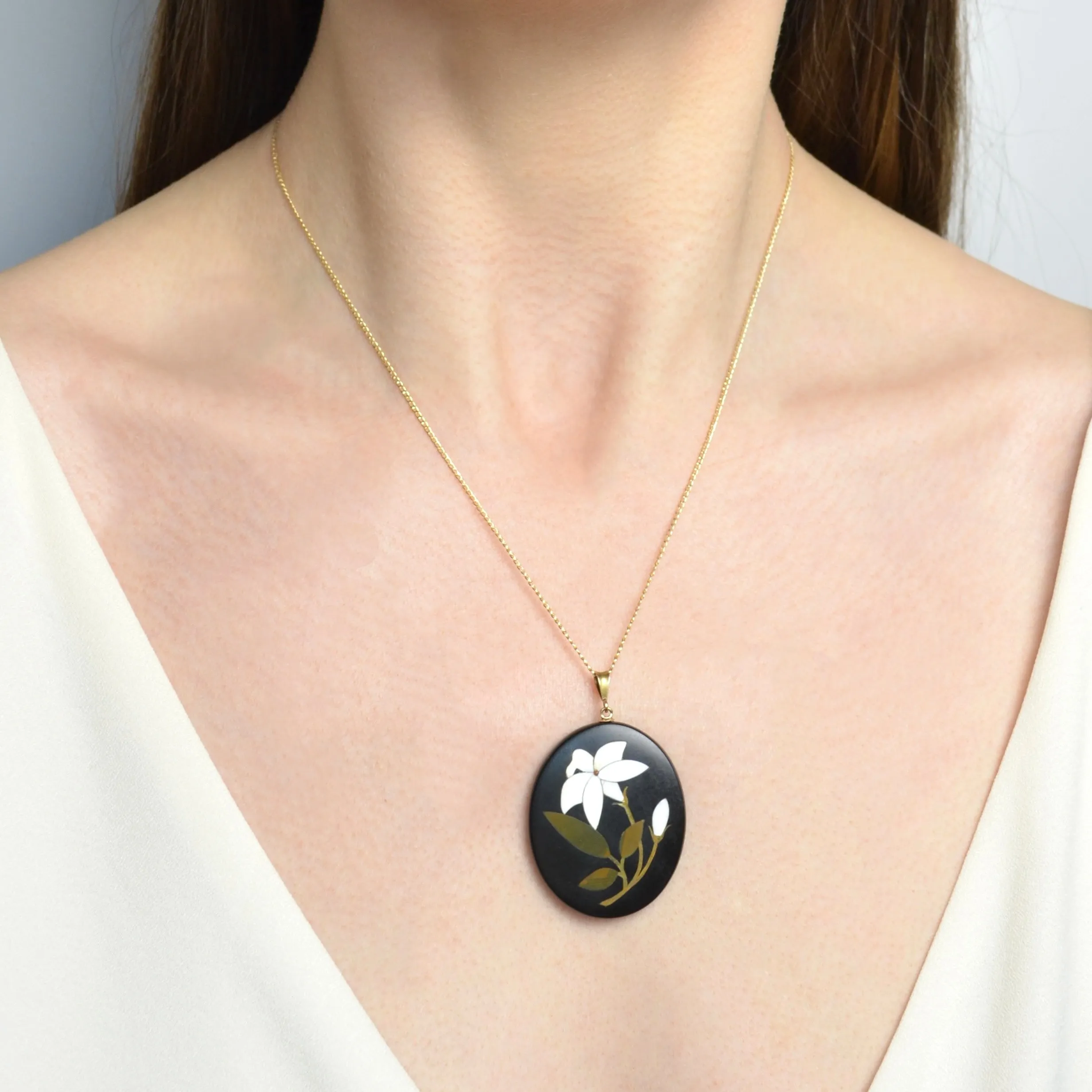 Pietra Dura Lily Necklace
