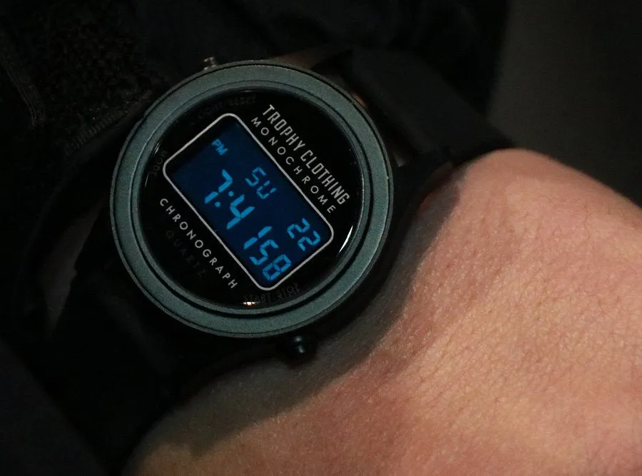 "MONOCHROME"DG Watch / TR-W07